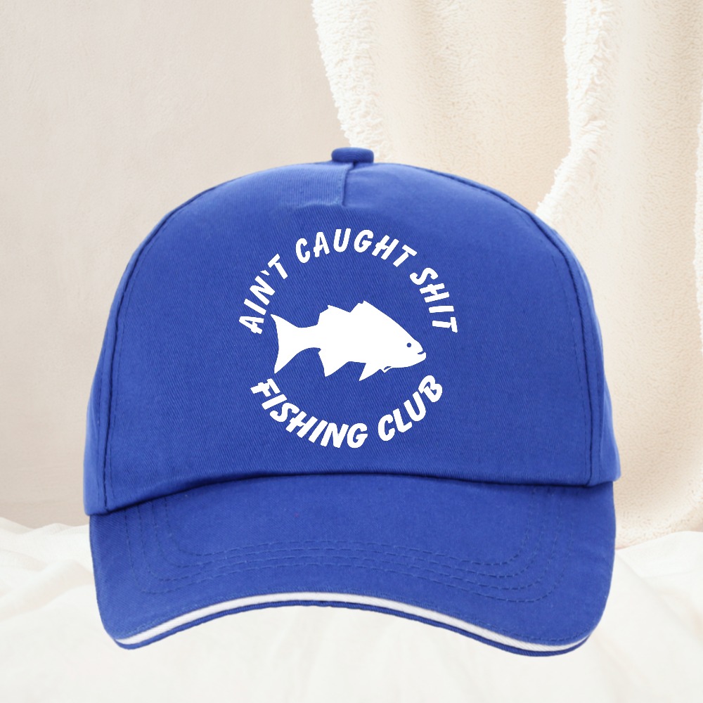 Aint Caught Fishing Club funny - Outdoor Adventure Club recension och pris